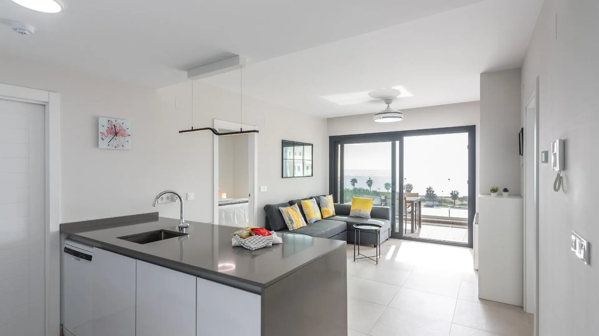 Apartment Los Flamencos Luxury By H Isla Canela